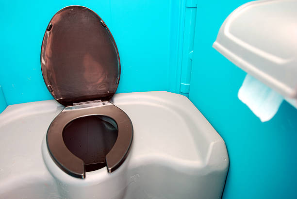 Best Luxury portable toilet rental  in Pasadena, CA