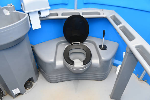 Best Portable restroom trailer rental  in Pasadena, CA
